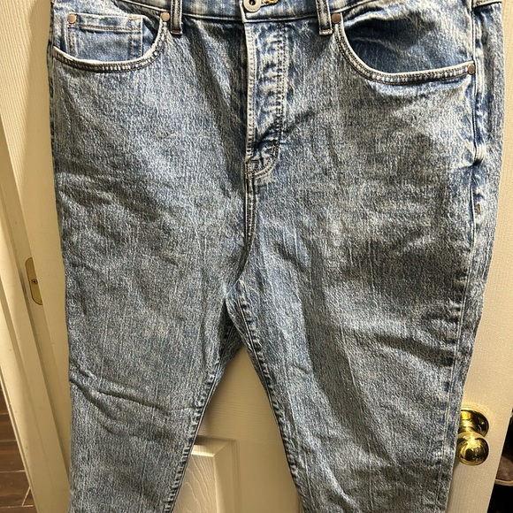 Torrid jeans - Picture 3 of 3